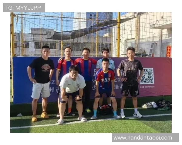 当绿茵场的传奇谢幕时光见证了一代球星的辉煌与不朽